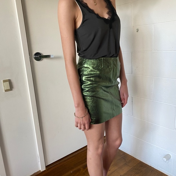 Bec & Bridge metallic leather green mini skirt size 6 - Picture 2 of 7
